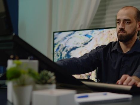 Poradnik: Jak skutecznie wdrożyć systemy monitoringu z inteligentnym rozpoznawaniem